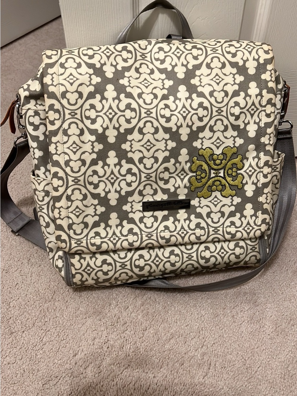 Petunia Pickle Bottom Boxy Backpack Diaper Bag - Excellent Condition (Rare)